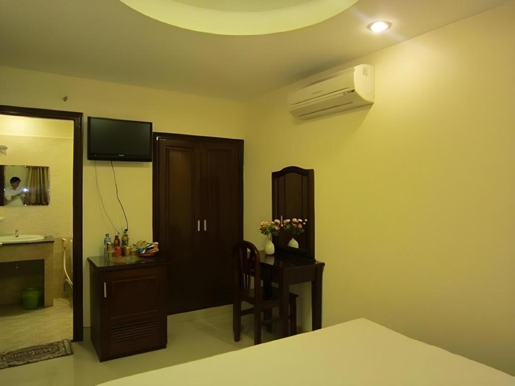 Nui Thanh Hotel Хошимин Екстериор снимка